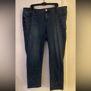 Jeans-Women’s (INC-WOMAN) Studded Legs and Pockets